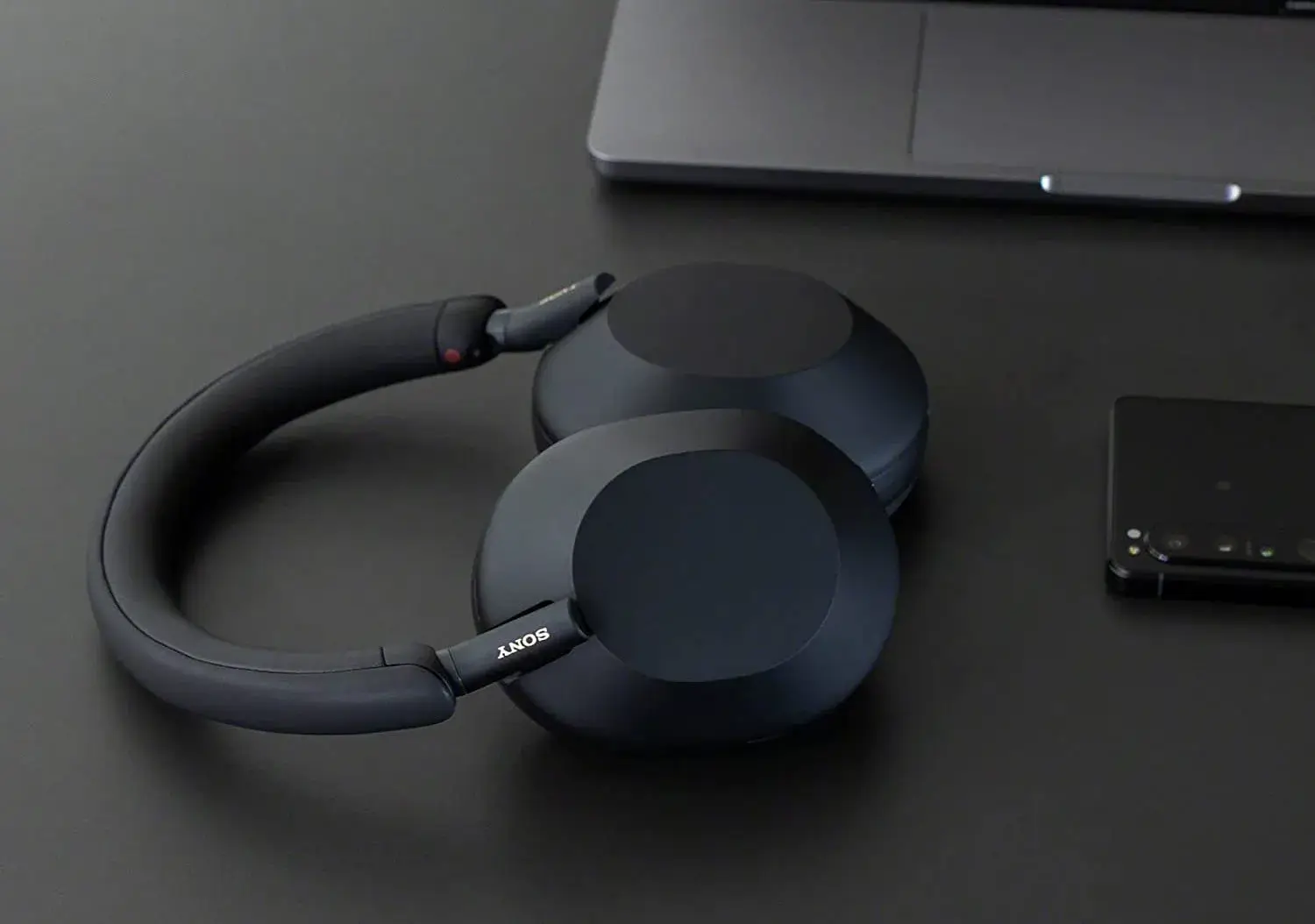 Best New Headphones of 2024 Techmogo